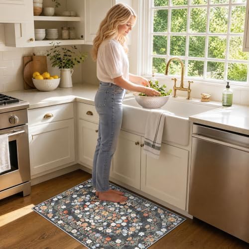 SameBed Washable 2x3 Entryway Area Rug, Vintage Kitchen Rug Carbon Gray - Image 2