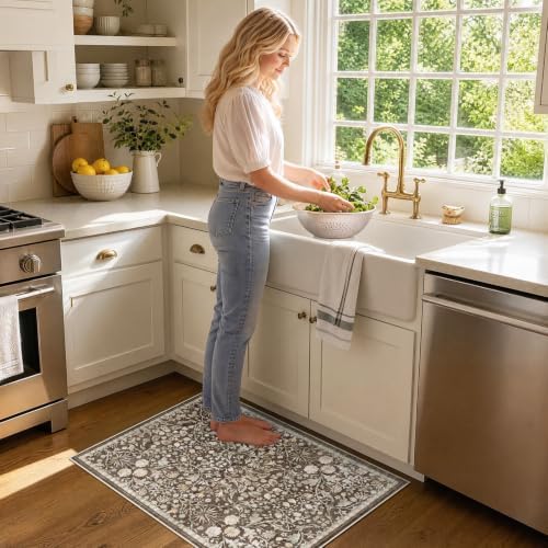 SameBed Washable 2x3 Entryway Area Rug, Vintage Kitchen Rug Dark Brown - Image 2