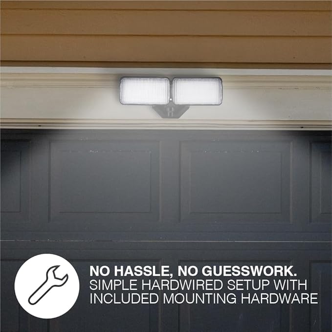 Sylvania 14W Dusk to Dawn Security LED Light, Hardwired, 1500 LMS, Wet Rated, 5000K, Daylight - 1 Pack (66475)