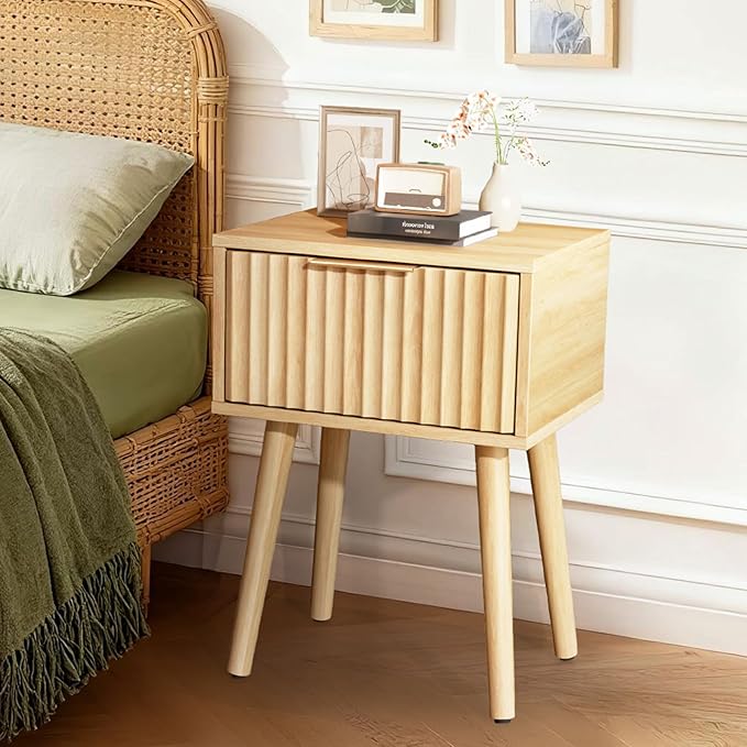 VINGLI Night Stand, Fluted Nightstand Wood, Mid Century Modern Nightstand for Bedroom, Bedside Table, Wood Side Table, Small Night Stand Oak, 15.75" W*11.81" D*21.85" H