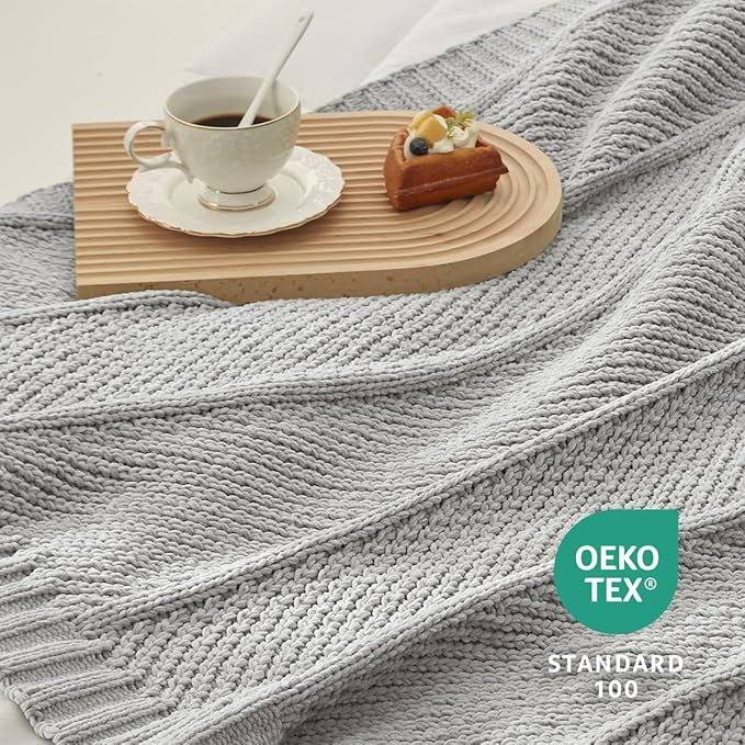 Amélie Home Chevron Chenille Knit Throw Blanket for Couch, Cozy Texture Decorative Soft Blanket for Sofa & Chair, 50"x60", Light Grey