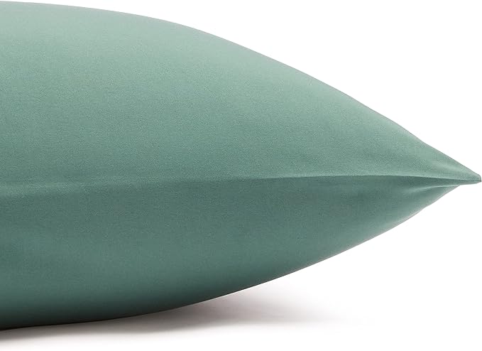 Amazon Basics Lightweight Super Soft Easy Care Wrinkle Free Microfiber 3 Piece Bed Sheet Set with 14-Inch Deep Pockets, Twin, Emerald Green, Solid, Kids, Men & Women Bedding