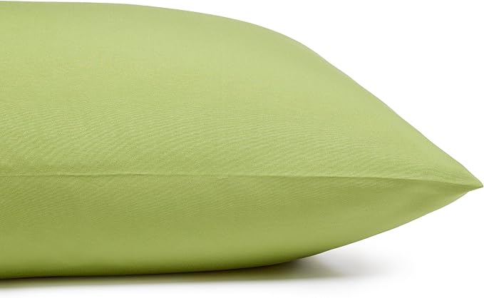 Amazon Basics Lightweight Microfiber 4-Piece Bed Sheet Set, Oliver Light, Solid, Full
