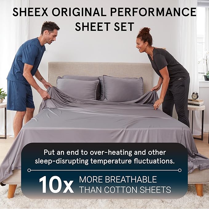 SHEEX - Original Performance Sheets Set (Queen) Bright White - Cooling Sheets - Moisture Wicking - 1 Flat Cooling Sheet, 1 Fitted Cooling Sheet, 2 Pillow Covers - Wrinkle Free - Sleep Aid