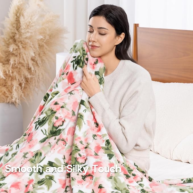 Luxury Printed Fleece Warm Blanket, Soft Lightweight Velvety Plush Throw for Couch and Bed, Cozy Comfy for All Seasons(Ivory Pink Flowers, 90×90 Inches)