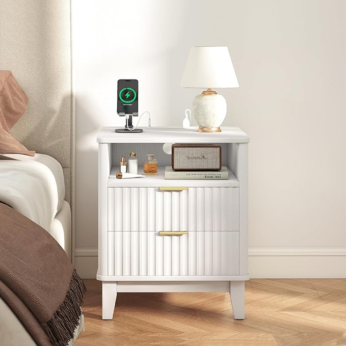 Night Stand with Charger Station, Fluted Nightstand with Drawers and Storage Shelf, Mid Century Modern Bedside Table Nightstands, Large Bed Side Table Wood Night Stands for Bedroom Living room