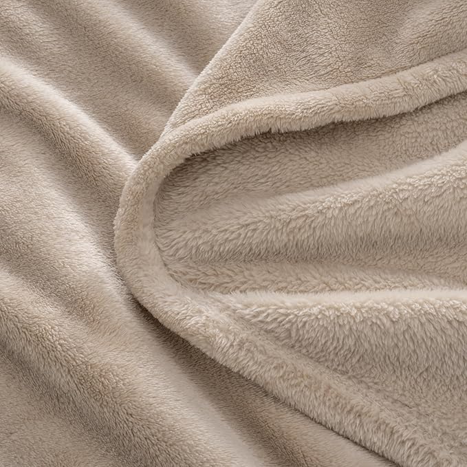 Luxury Fleece Warm Blanket, Soft Lightweight Velvety Plush Blanket for Sofa and Bed, Cozy Comfy for All Seasons(Grain, 70×90 Inches)