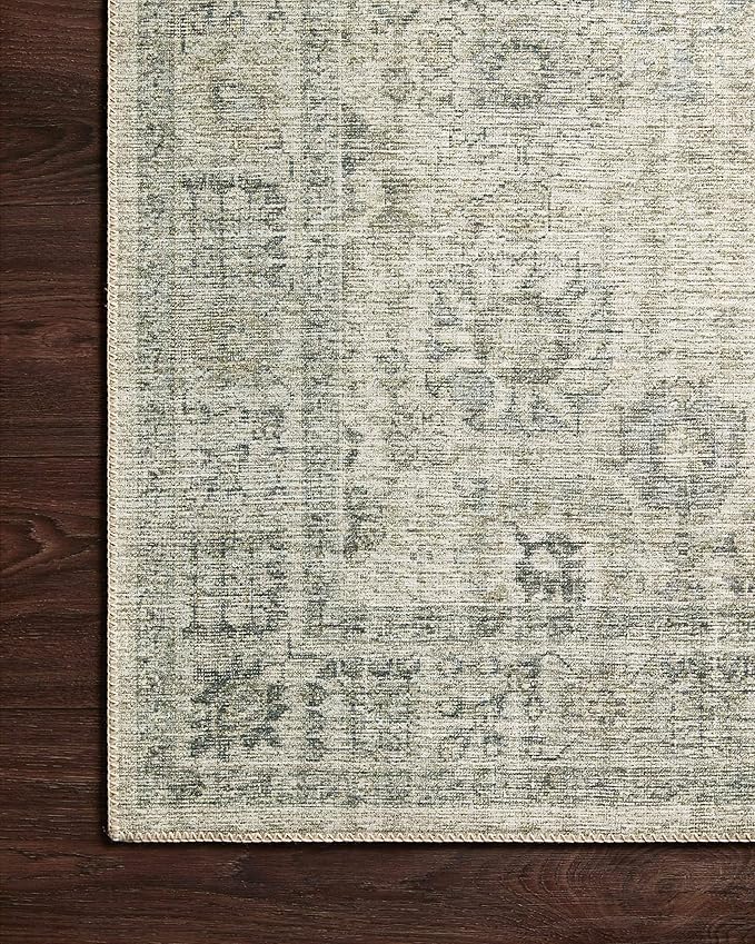 Loloi II Skye Collection SKY-14 Natural/Sage 5'-0" x 7'-6" Area Rug